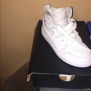 All sizes let me know wat size u need